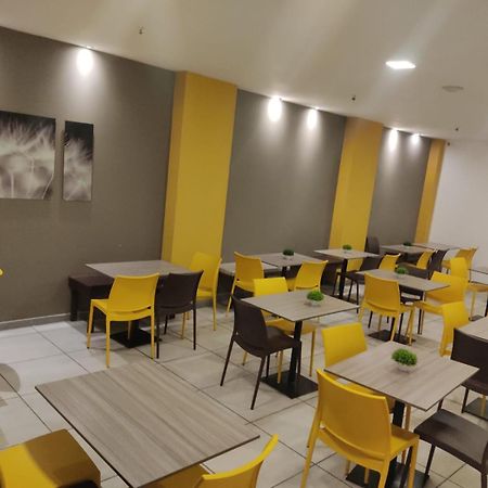 Hm Hotel Expo Inn 波哥大 外观 照片