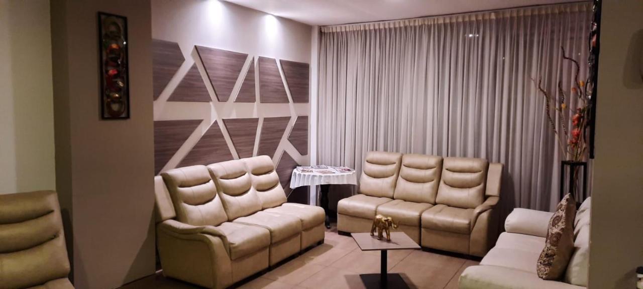 Hm Hotel Expo Inn 波哥大 外观 照片